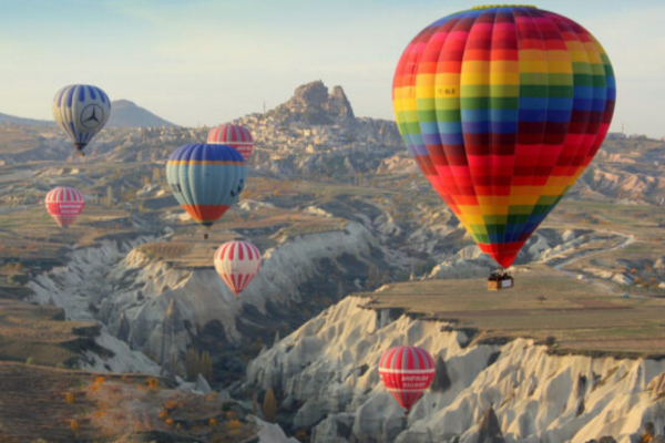 Jordan – Wadi Rum Hot-Air Balloon Paradise